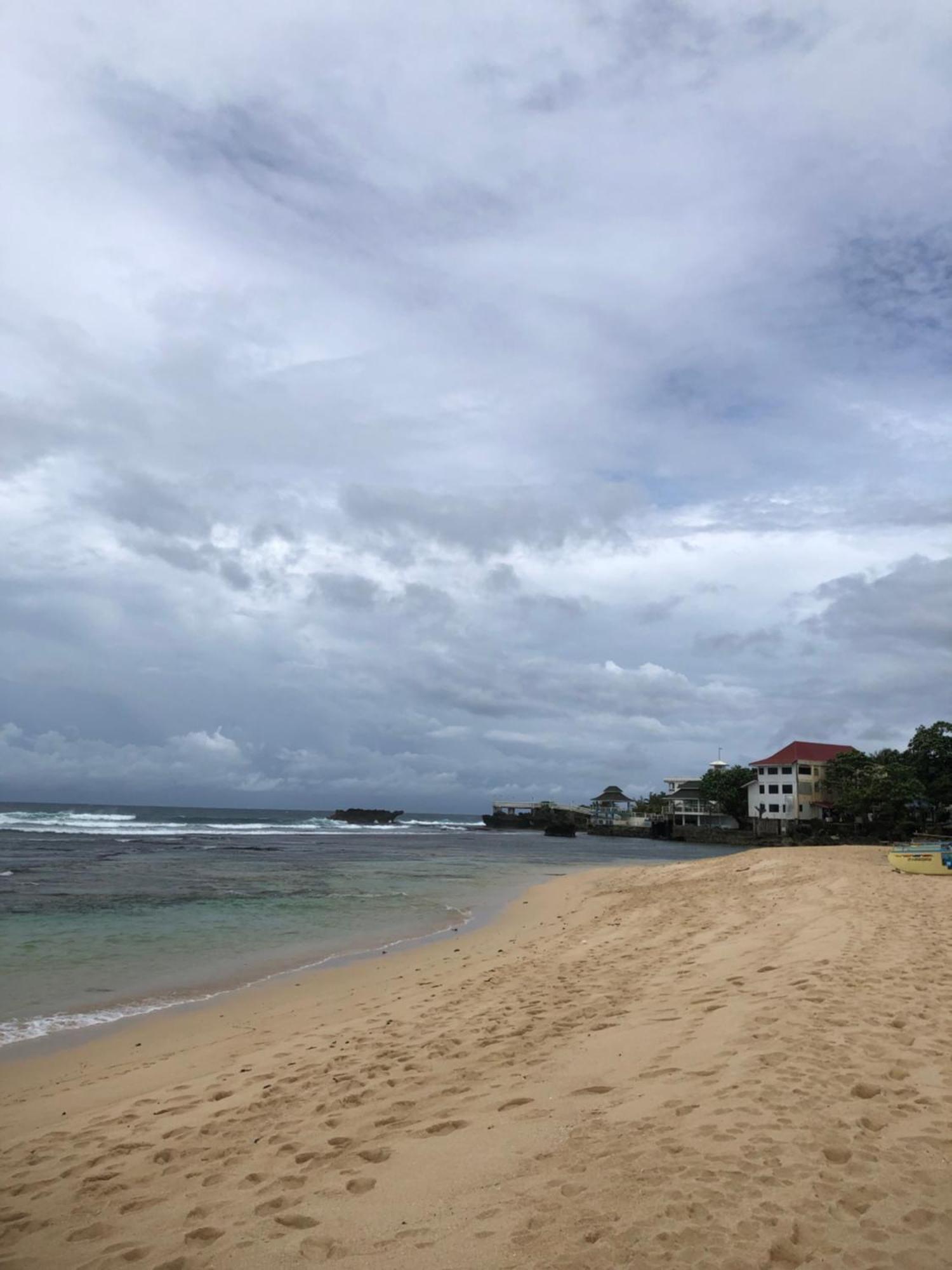 Traditional Private Guesthouse In Patar Beach Bolinao Eksteriør billede